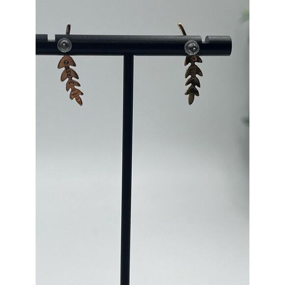 J. Crew Gold Tone Leaf Stud Golden Leaf Crawler Gold Tone Minimal Earrings - Picture 12 of 14